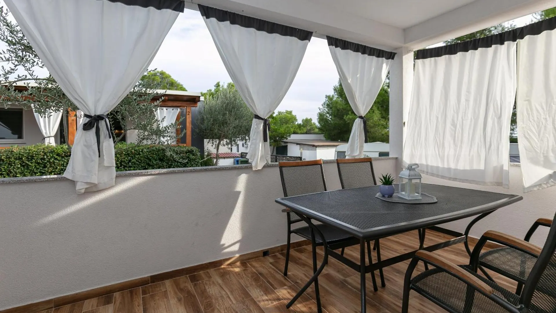Hotel Camp Lana Drage