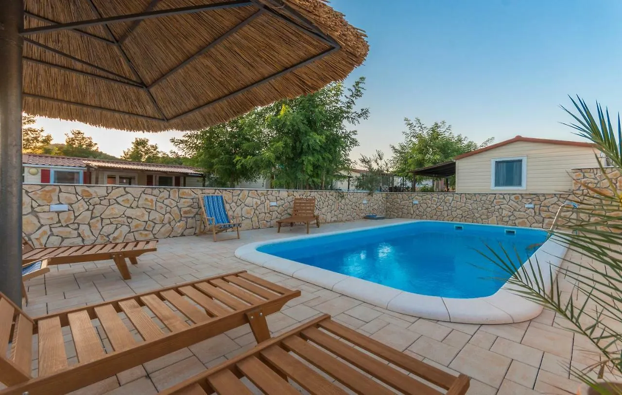 Hotel Camp Lana Drage Campingplatz